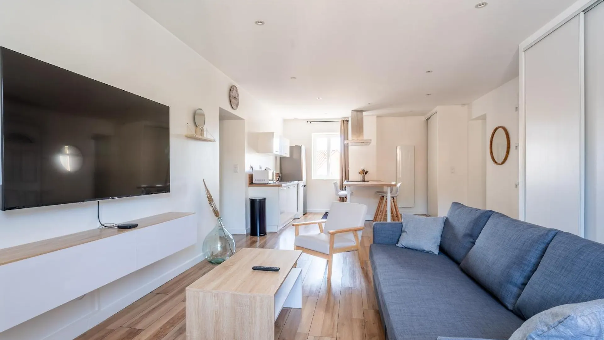 Apartment Superbe T3 Spacieux Et Lumineux Saint-Georges-de-Reneins France